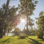 Θέρετρο Th - Baia Degli Achei Village 4*