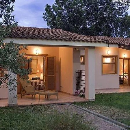 Th - Baia Degli Achei Village 4* マリーナ・ディ・シーバリ